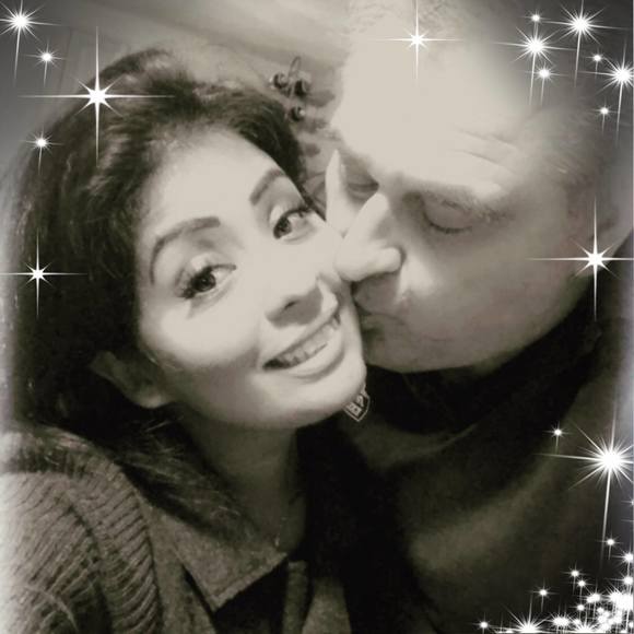 Meet your Posher, Kely - Picture 1 of 1